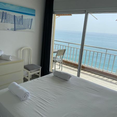 Mediterranean Suite First Line Beach Costa Del Sol Fuengirola Buitenkant foto